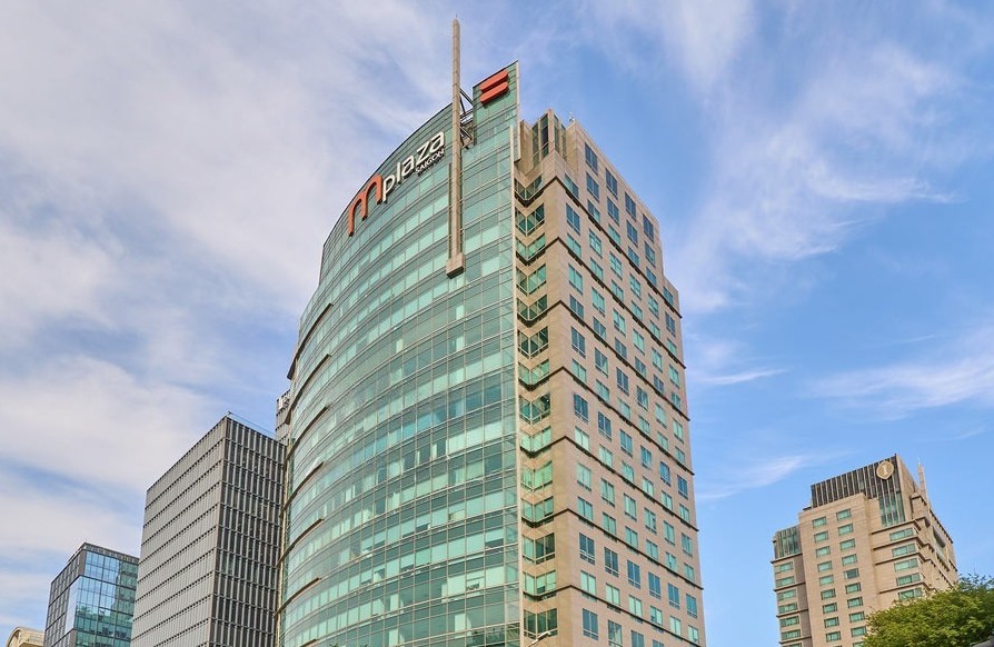 mPlaza Saigon