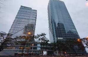 Westlake Square HN